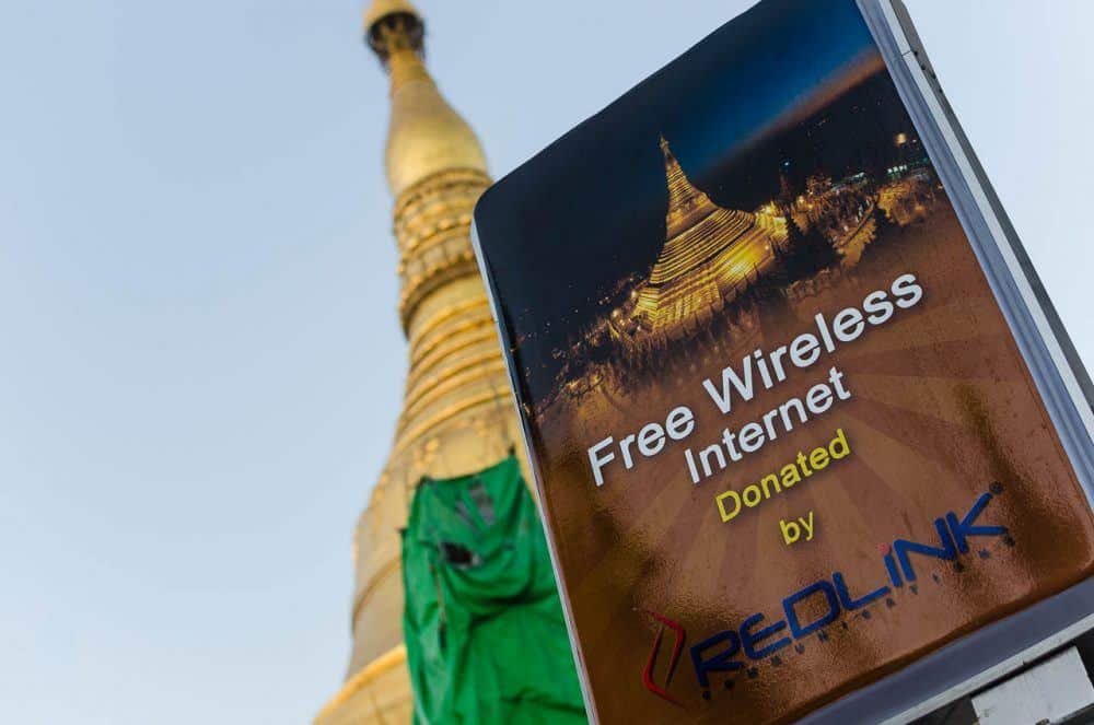 Free Wifi at Shwedagon Pagoda. © Dustin Main 2014