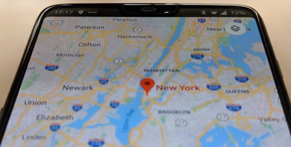 OnePlus 6 - Google Maps - notch off