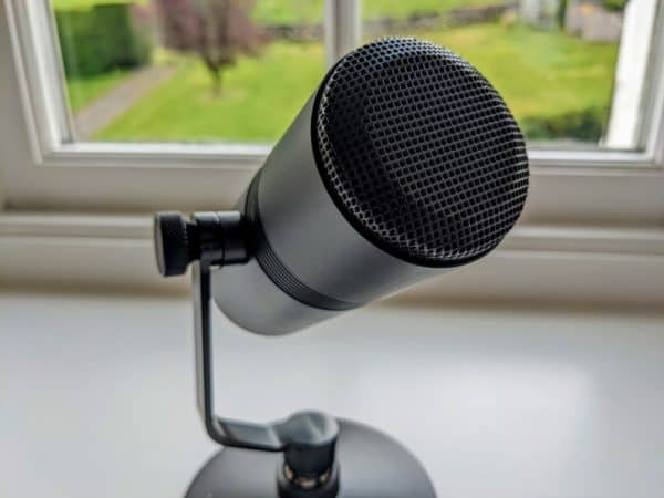 Anker PowerCast M300 Review: A Good Desktop Microphone on a Budget