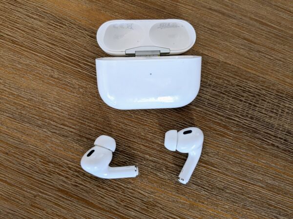 Best for Making Calls: Apple AirPods Pro